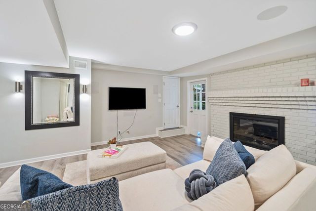3415 Trickum Road, Woodstock, GA 30188