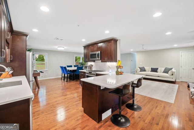 3415 Trickum Road, Woodstock, GA 30188