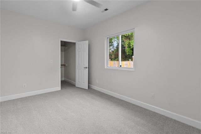 21 W Kelly AVE, Hampton, VA 23663