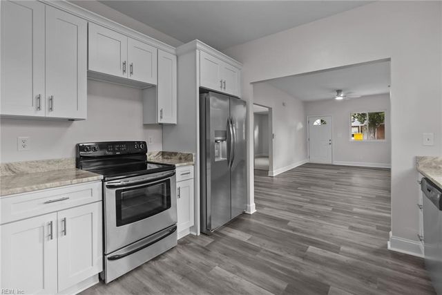 21 W Kelly AVE, Hampton, VA 23663