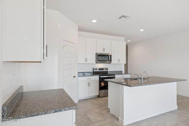 5873 E California Court, San Tan Valley, AZ 85140