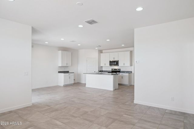 5873 E California Court, San Tan Valley, AZ 85140