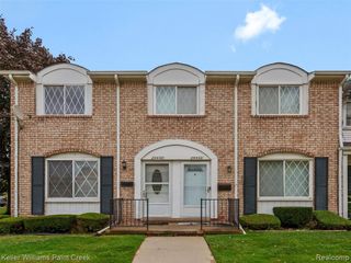 29448 El Dorado Plaza, Warren, MI 48088