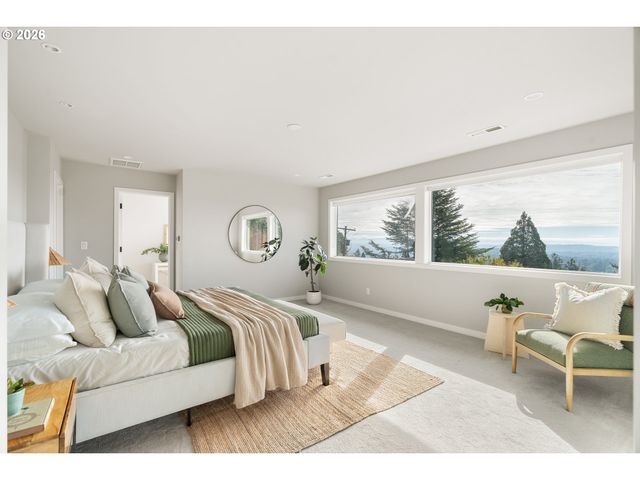 1622 Sw WESTWOOD Dr, Portland, OR 97239