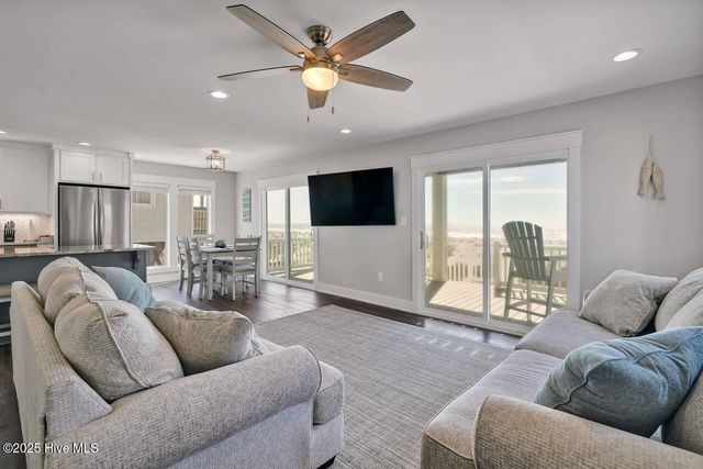 3527 E Beach Drive, Oak Island, NC 28465