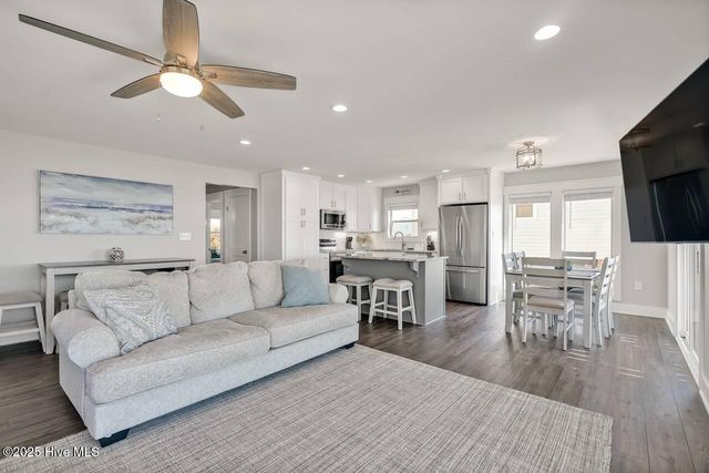 3527 E Beach Drive, Oak Island, NC 28465