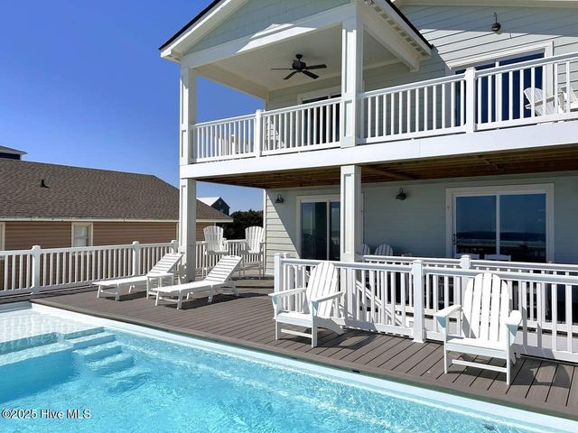 3527 E Beach Drive, Oak Island, NC 28465