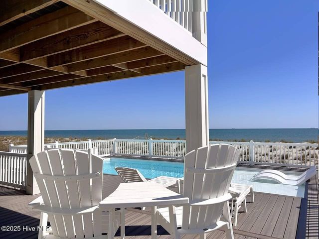 3527 E Beach Drive, Oak Island, NC 28465