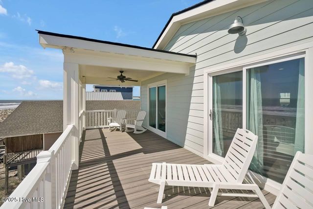 3527 E Beach Drive, Oak Island, NC 28465