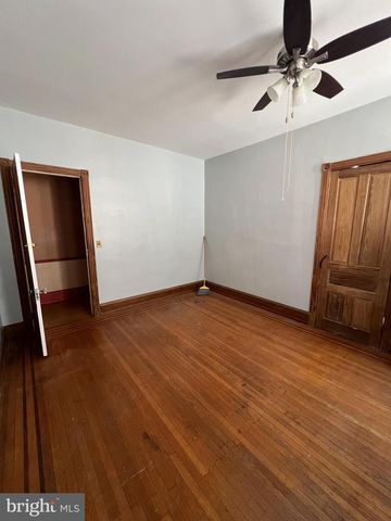 4818 WARRINGTON AVE, Philadelphia, PA 19143