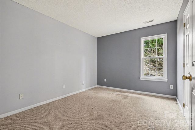 7821 Royce Hall Lane 42, Charlotte, NC 28216