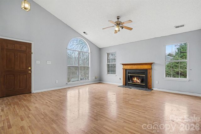 7821 Royce Hall Lane 42, Charlotte, NC 28216