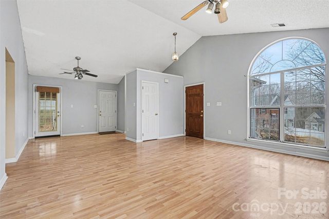 7821 Royce Hall Lane 42, Charlotte, NC 28216