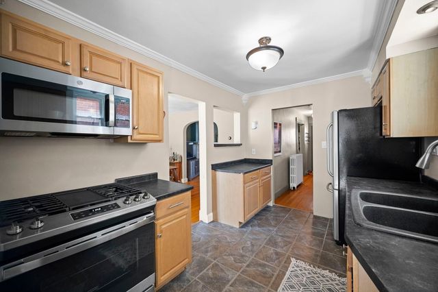 700 Rossmore AVENUE, Brookline, PA 15226