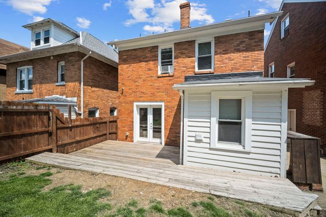 700 Rossmore AVENUE, Brookline, PA 15226