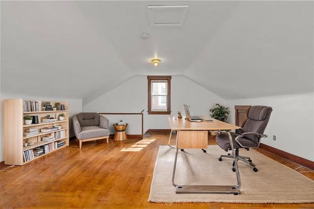 700 Rossmore AVENUE, Brookline, PA 15226