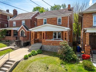 700 Rossmore AVENUE, Brookline, PA 15226