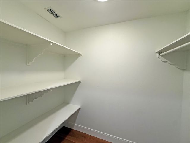 1622 12th St, Rockport, TX 78382