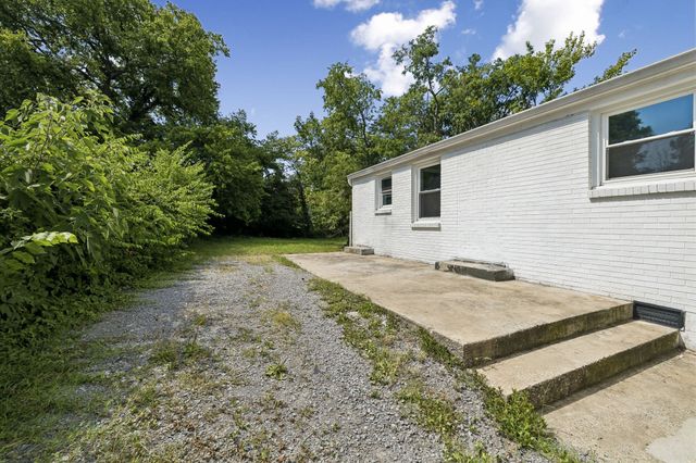 512 Roosevelt Ave, Madison, TN 37115