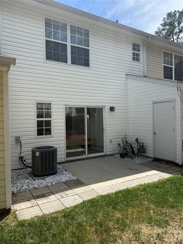 624 Gelderland Drive, Matthews, NC 28104