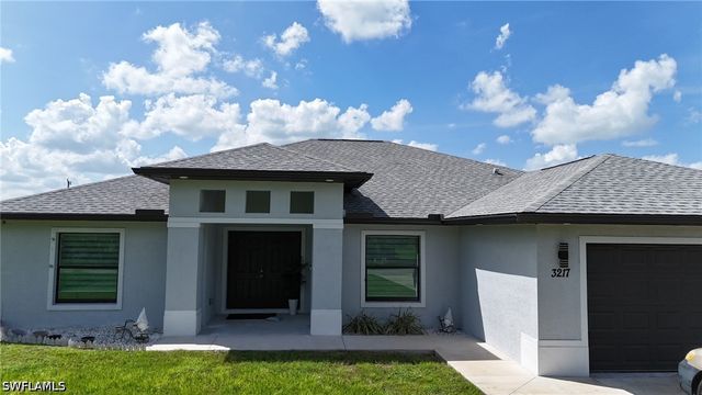 3217 31st ST W, Lehigh Acres, FL 33971