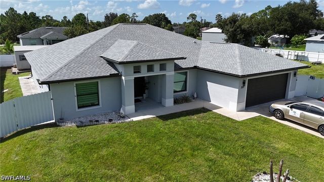 3217 31st ST W, Lehigh Acres, FL 33971