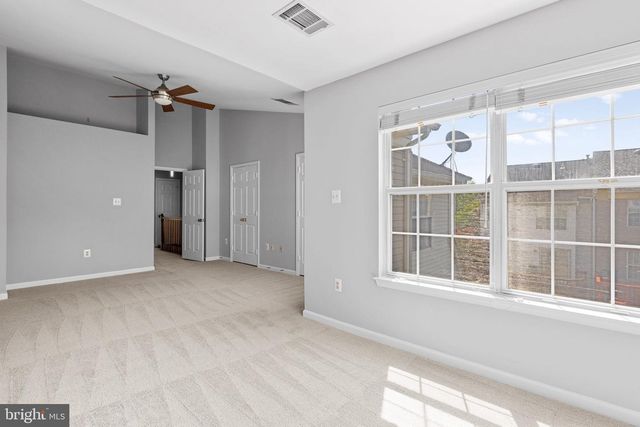 13126 PLOTNER FARM RD, Herndon, VA 20171