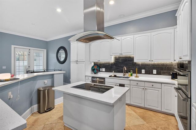 5601 BAYSHORE BOULEVARD F, Tampa, FL 33611