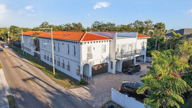 5601 BAYSHORE BOULEVARD F, Tampa, FL 33611