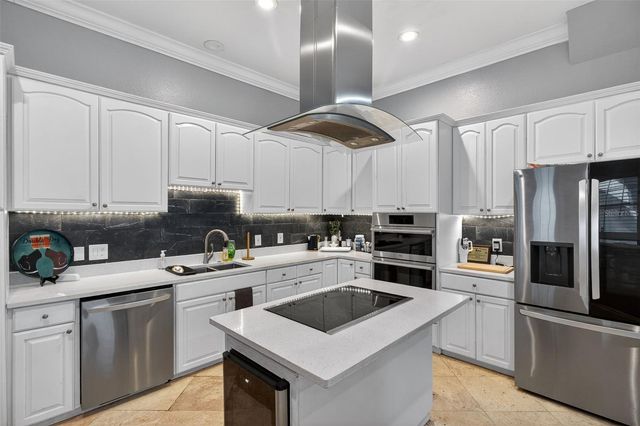 5601 BAYSHORE BOULEVARD F, Tampa, FL 33611