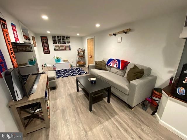 241 SUMMER AVE, Horsham, PA 19044