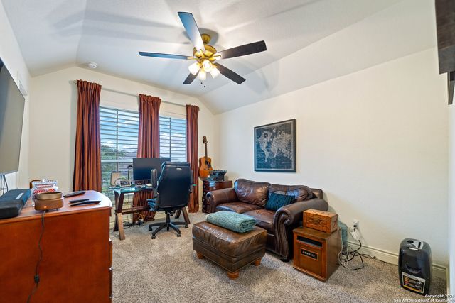 1235 Yaupon, New Braunfels, TX 78132