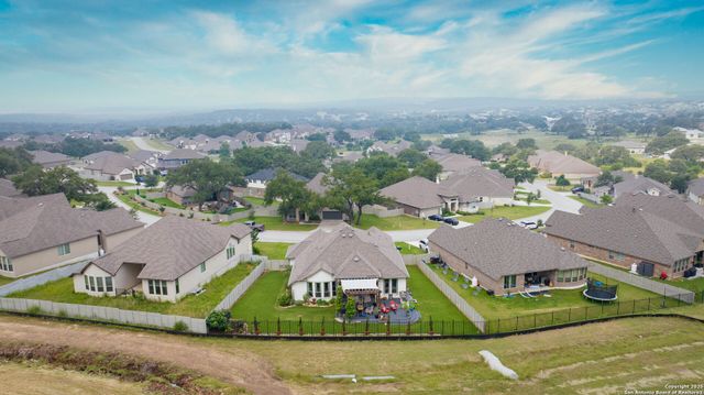 1235 Yaupon, New Braunfels, TX 78132