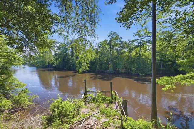 3000 Hennigan Road, Lake Charles, LA 70611