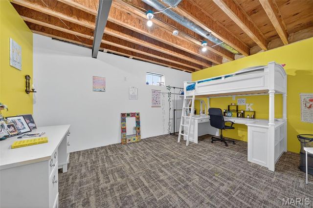 11 Sherman Drive, Elsberry, MO 63343