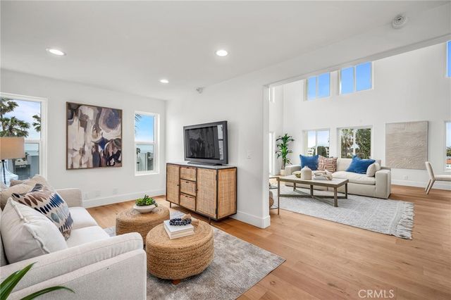 200 S Catalina Avenue 403, Redondo Beach, CA 90277