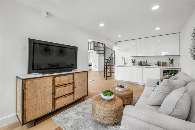 200 S Catalina Avenue 403, Redondo Beach, CA 90277