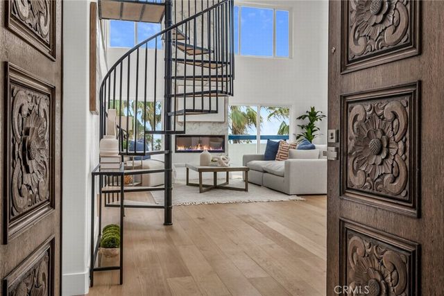 200 S Catalina Avenue 403, Redondo Beach, CA 90277