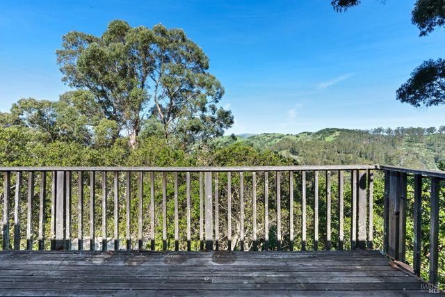 15 Alto Ave, San Anselmo, CA 94960