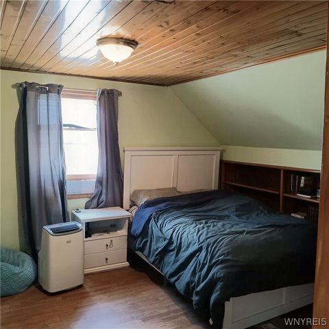 39 Rosedale St Street, Buffalo, NY 14207