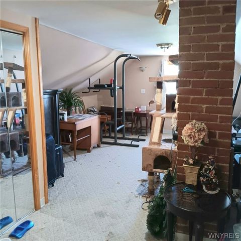 39 Rosedale St Street, Buffalo, NY 14207