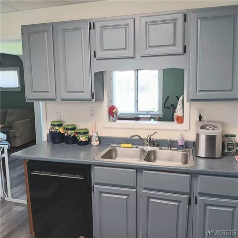 39 Rosedale St Street, Buffalo, NY 14207