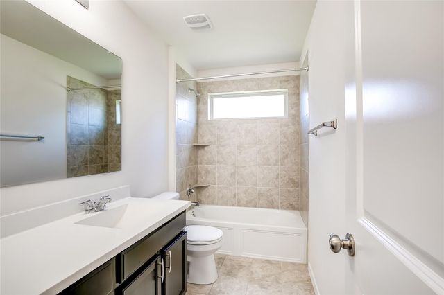 908 Wolcott DR, Leander, TX 78641