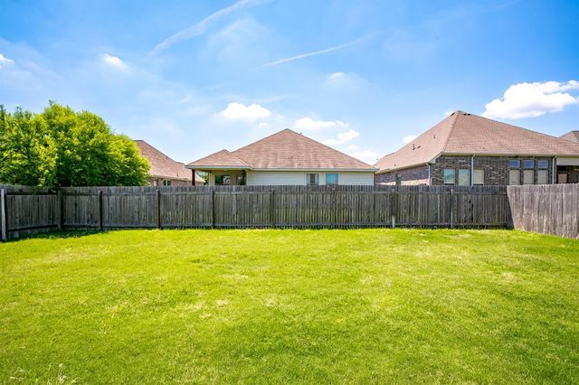 908 Wolcott DR, Leander, TX 78641