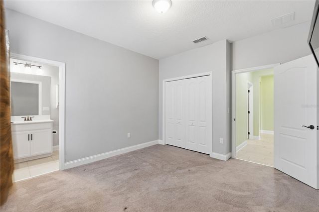 2393 PANORAMIC CIRCLE, Apopka, FL 32703