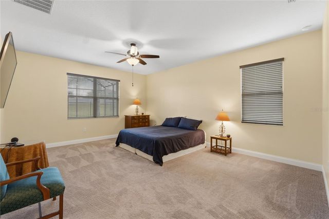 2393 PANORAMIC CIRCLE, Apopka, FL 32703