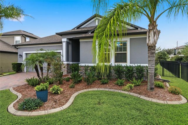 2393 PANORAMIC CIRCLE, Apopka, FL 32703