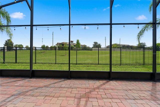 2393 PANORAMIC CIRCLE, Apopka, FL 32703