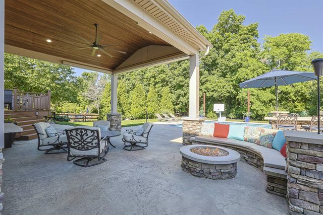 5585 Autumn Wynd Lane, Miami Twp, OH 45150