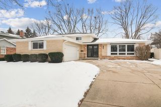 521 E Balsam Lane, Palatine, IL 60074